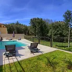 Complex Of 2 Olivia-marisol With 2 Private Pools For Up To 20 Persons, 200m From The Villa
