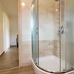 Complex Of 2 Olivia-marisol With 2 Private Pools For Up To 20 Persons, 200m From The Villa *
