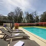 Complex Of 2 Olivia-marisol With 2 Private Pools For Up To 20 Persons, 200m From The بنجول