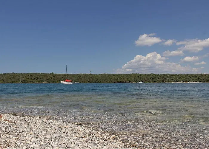 Vila Complex Of 2 Olivia-marisol With 2 Private Pools For Up To 20 Persons, 200m From The