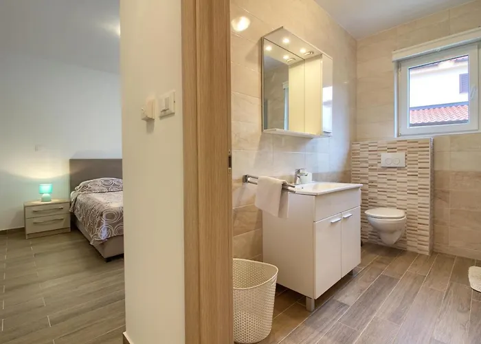 Vila Complex Of 2 Olivia-marisol With 2 Private Pools For Up To 20 Persons, 200m From The *